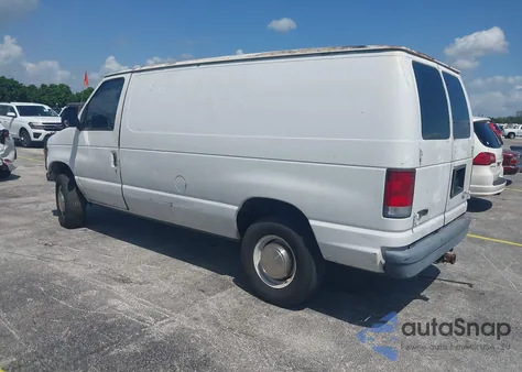 2000 Ford E-250 Commercial z USA, uszkodzony, nr VIN 1FTNE2422YHB89648